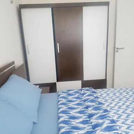 Apartamento Mobíliado - Jóquei